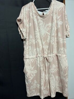 Women's Pink Floral Drawstring Jumpsuit Romper size 18/20